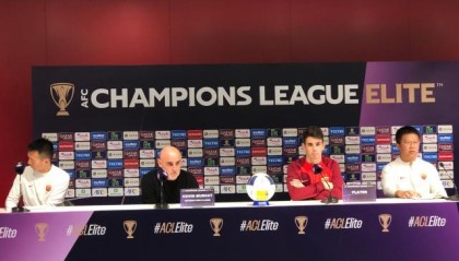 穆斯卡特为魏震红牌打抱不平 奥斯卡回应续约问题